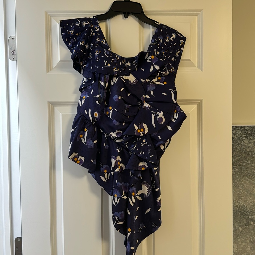 Self Portrait Statement Top size 6